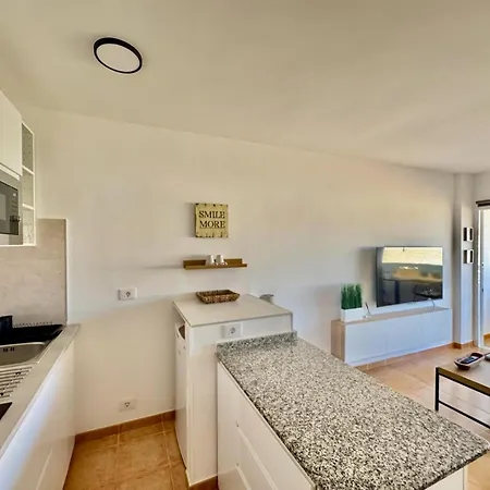 Apartment Tinache House *