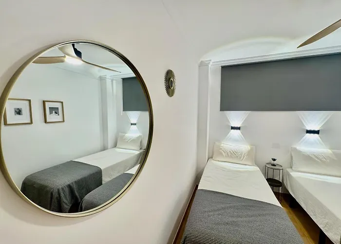 Апартаменты Tinache House