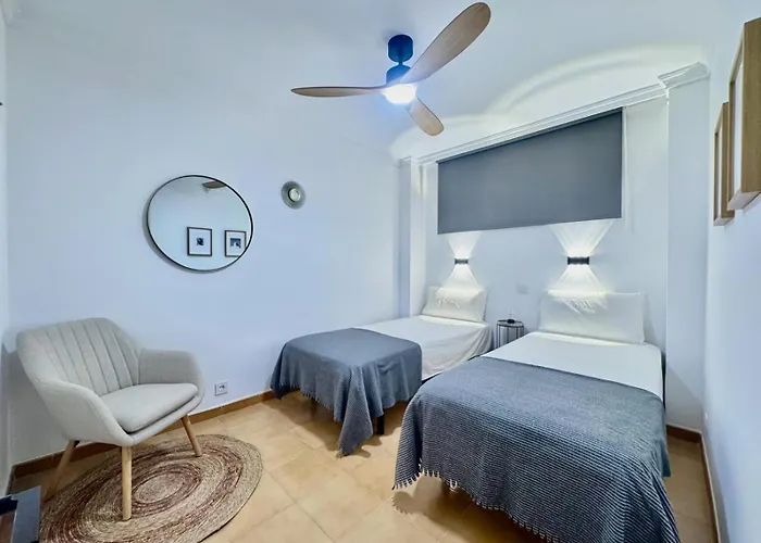 Tinache House Апартаменты